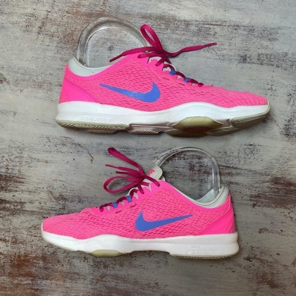 Nike Shoes - Nike Training Zoom Fit Athletic Shoes 8.5